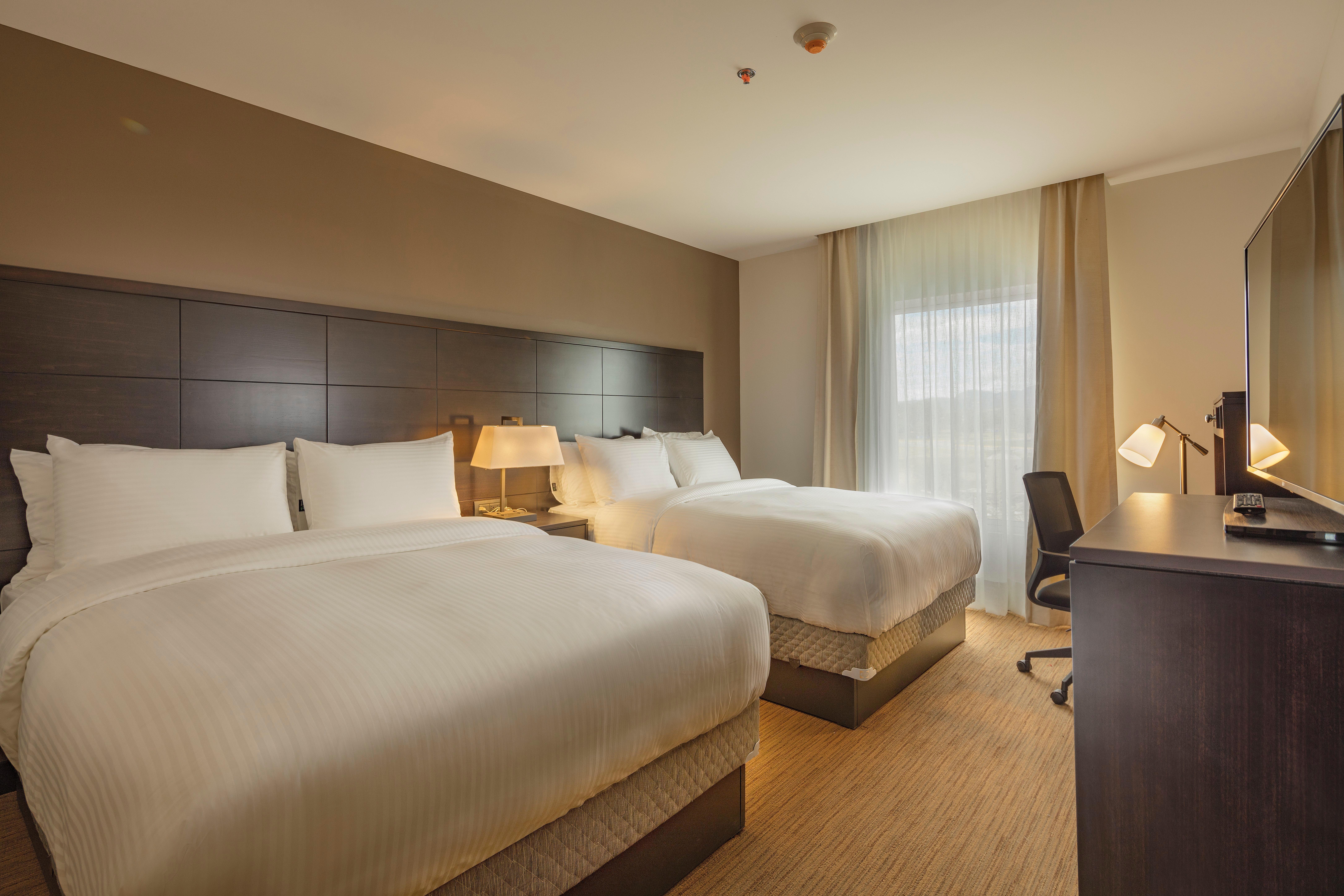 Staybridge-By Ihg Hotel 4酒店*
